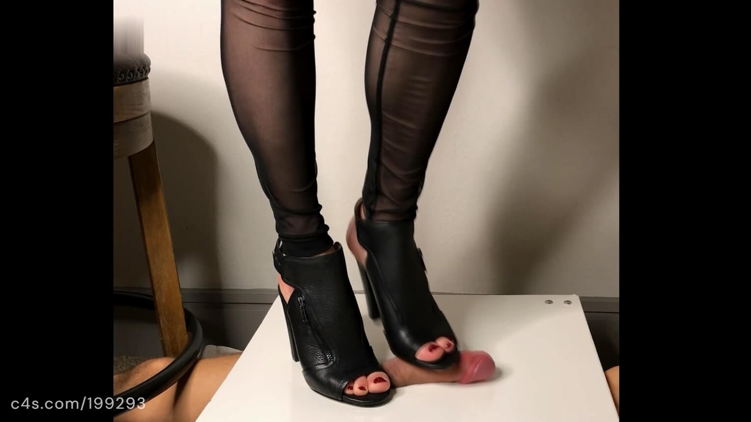 Black Mules Cum